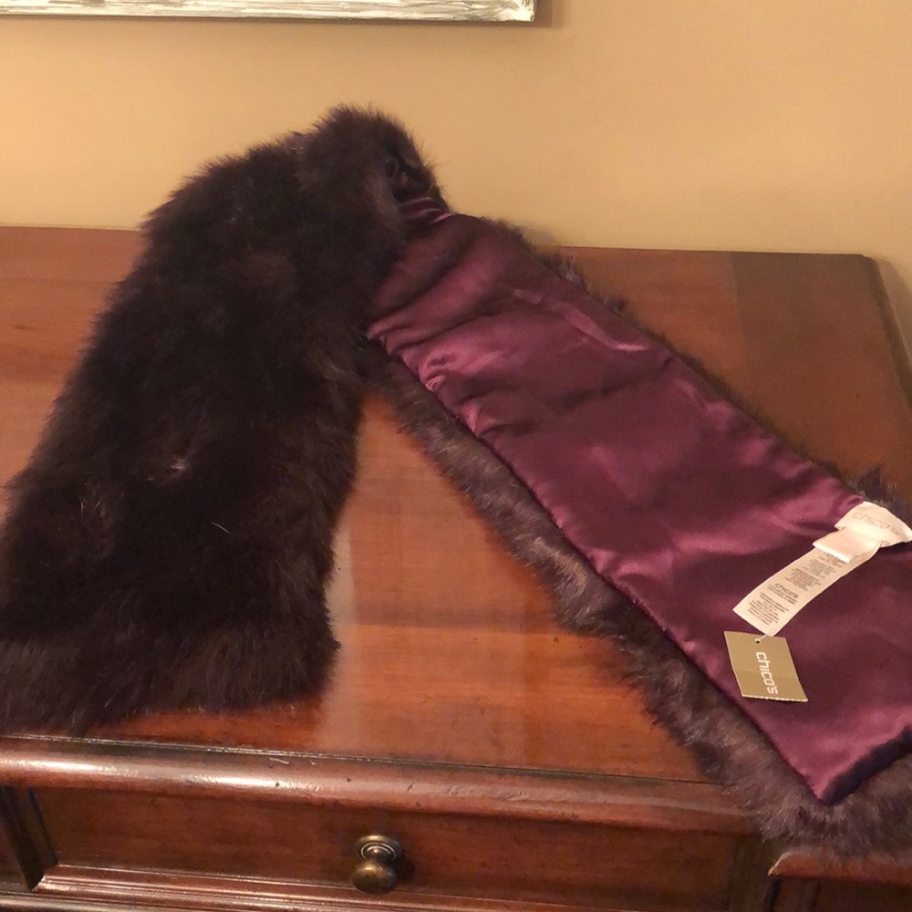 BRAND NEW with Tags Faux Fur shawl
